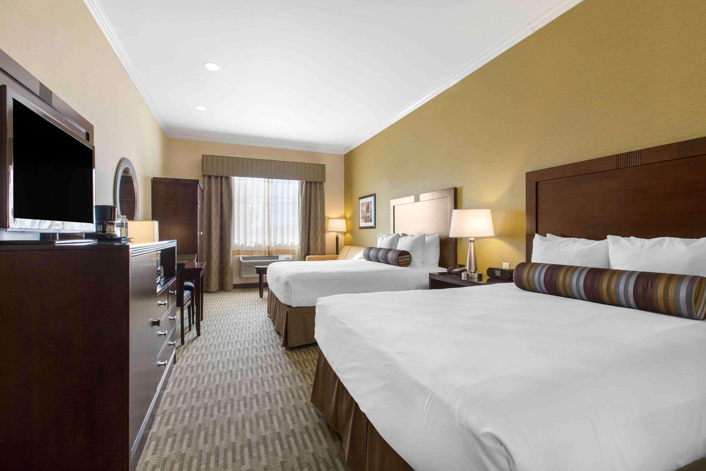 The Oaks Hotel & Suites パソロブレス エクステリア 写真